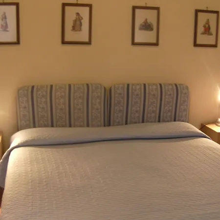 Stazione 2* ترييستي