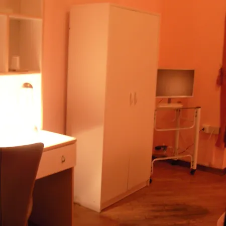 Stazione بيت ضيافة