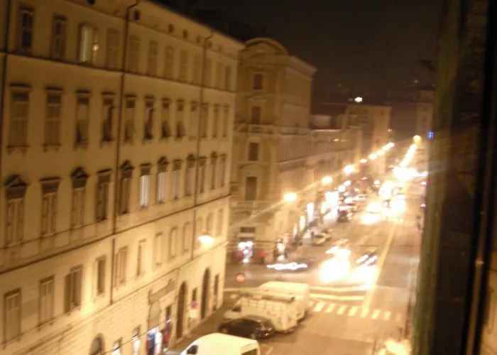 Stazione Гостевой дом Триест